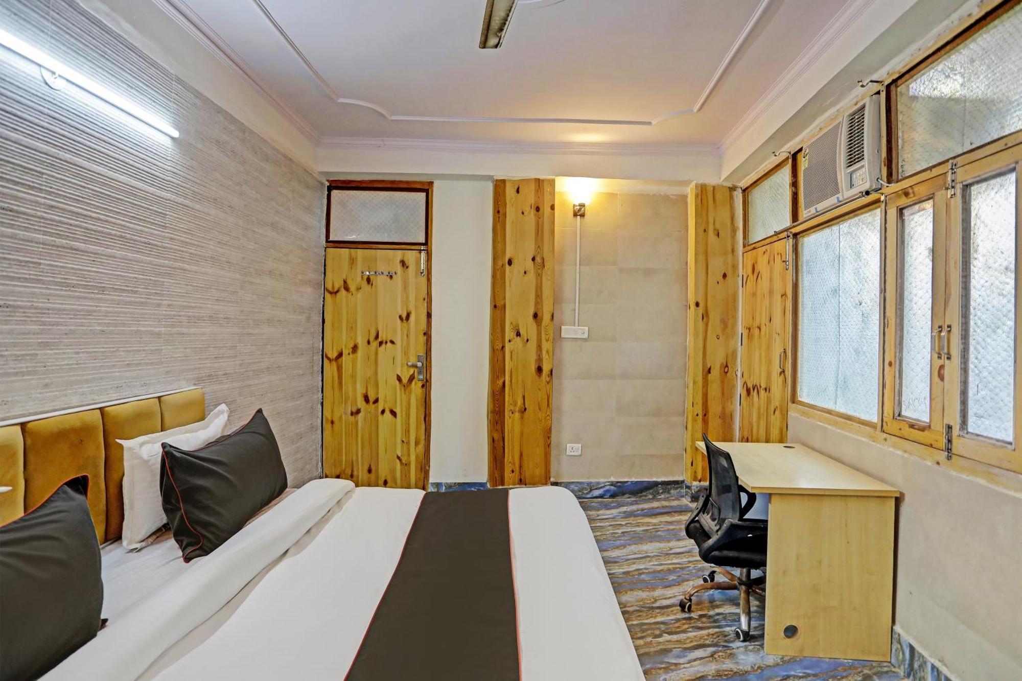 Umen Hotel Nearest Sector 66 Noida Ngoại thất bức ảnh
