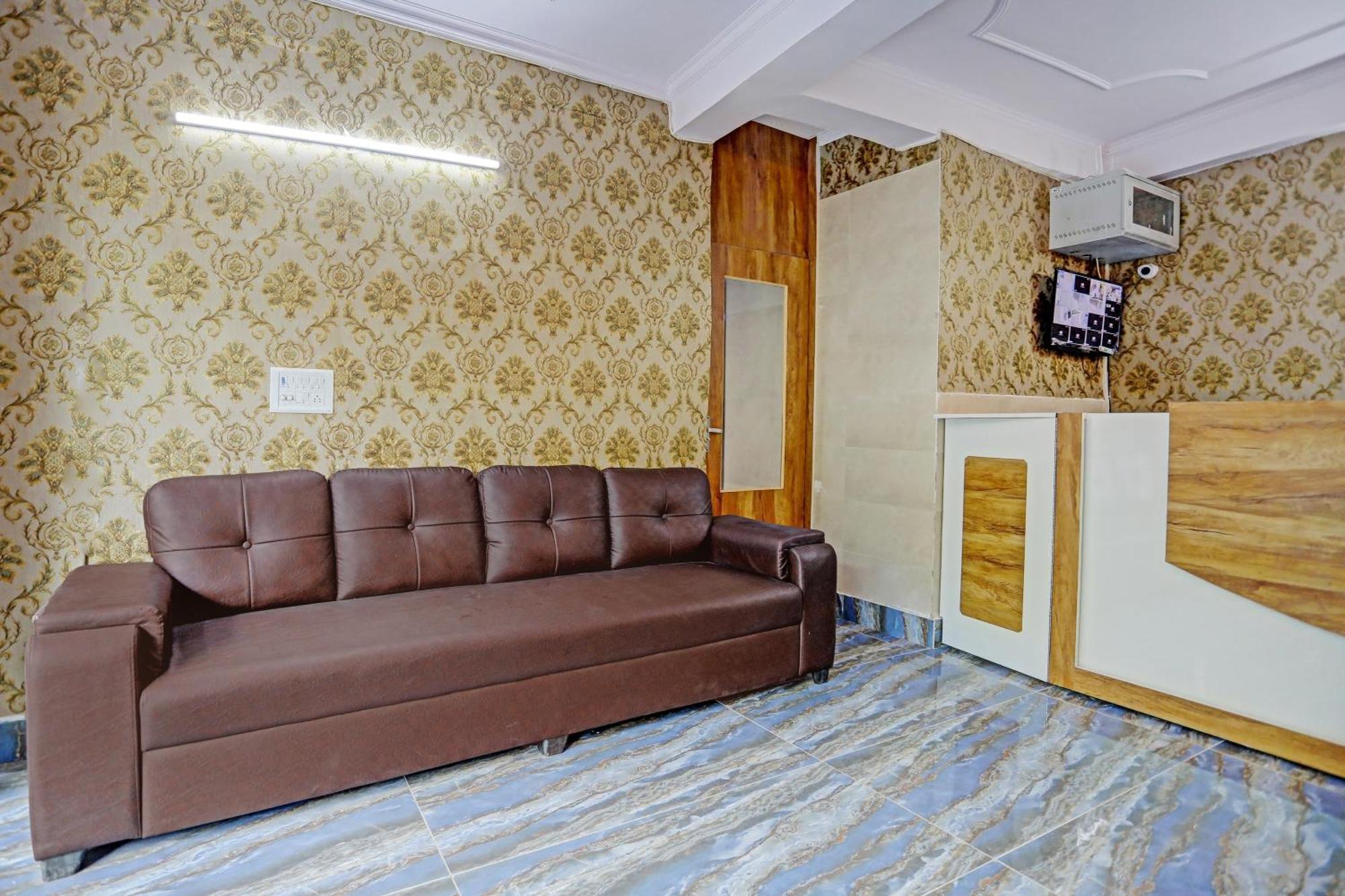 Umen Hotel Nearest Sector 66 Noida Ngoại thất bức ảnh