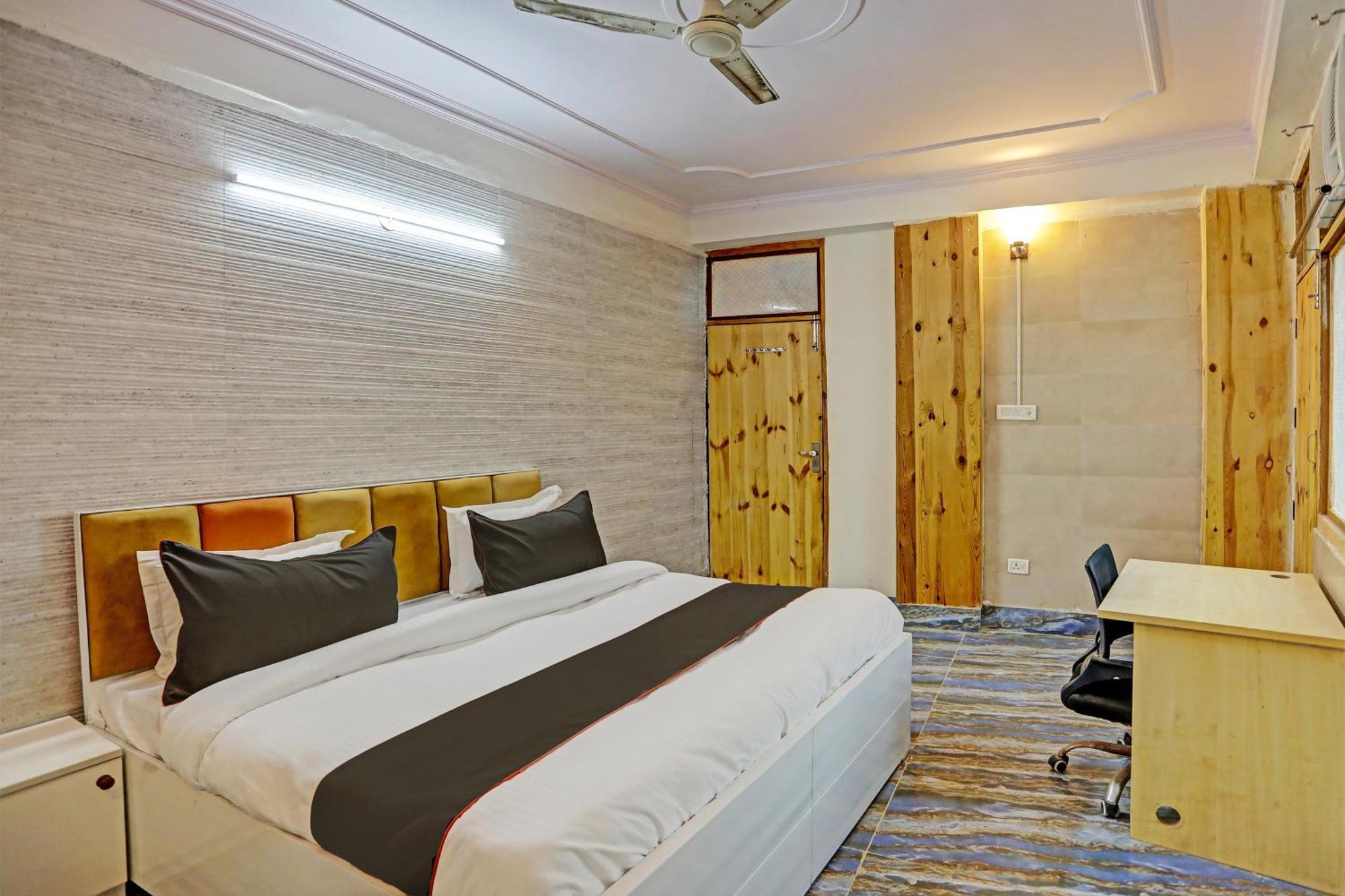 Umen Hotel Nearest Sector 66 Noida Ngoại thất bức ảnh