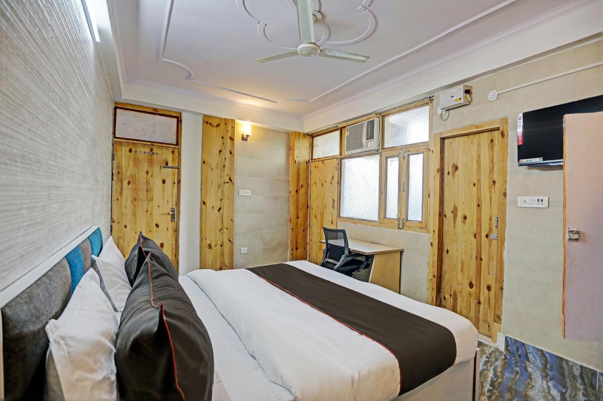 Umen Hotel Nearest Sector 66 Noida Ngoại thất bức ảnh