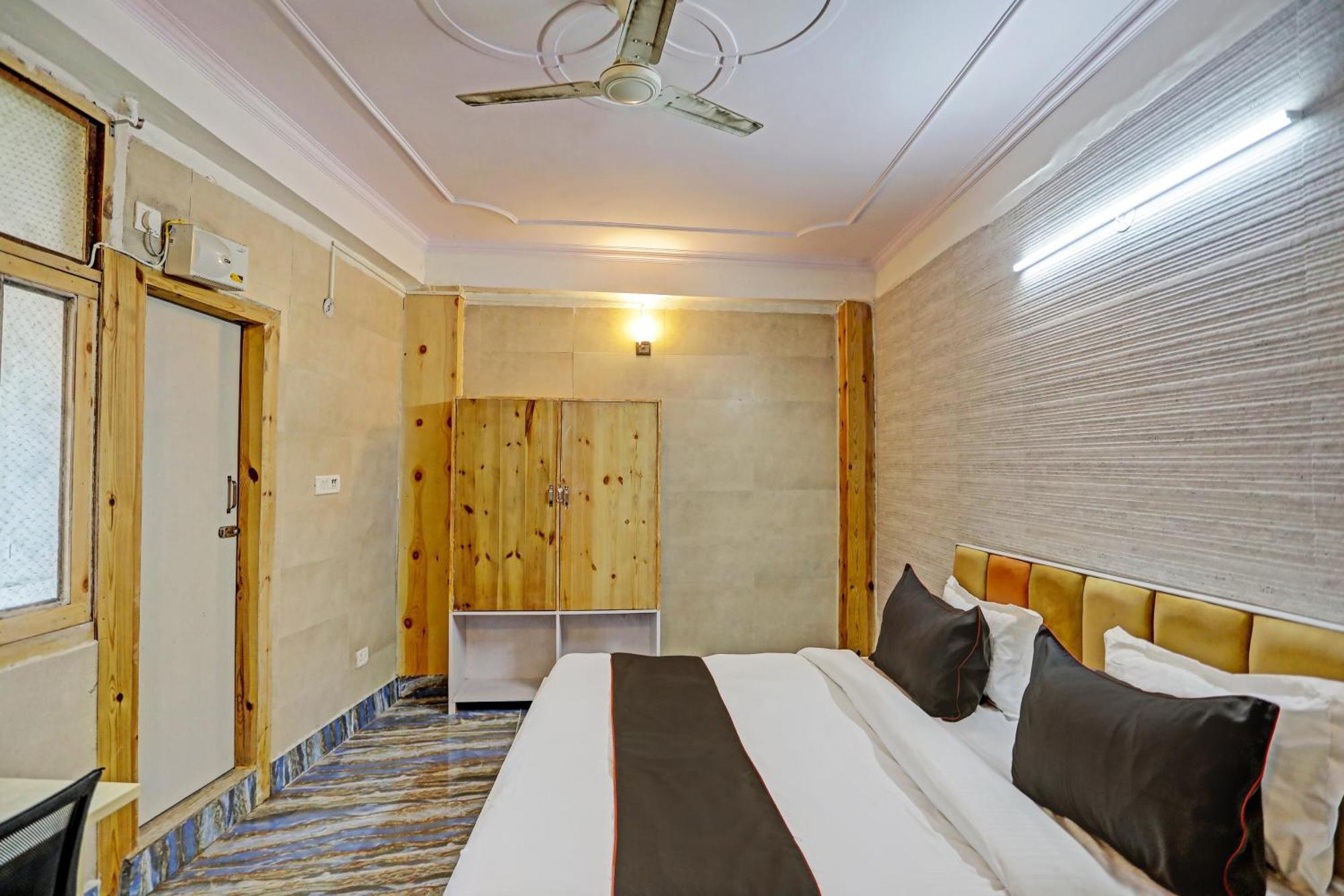 Umen Hotel Nearest Sector 66 Noida Ngoại thất bức ảnh