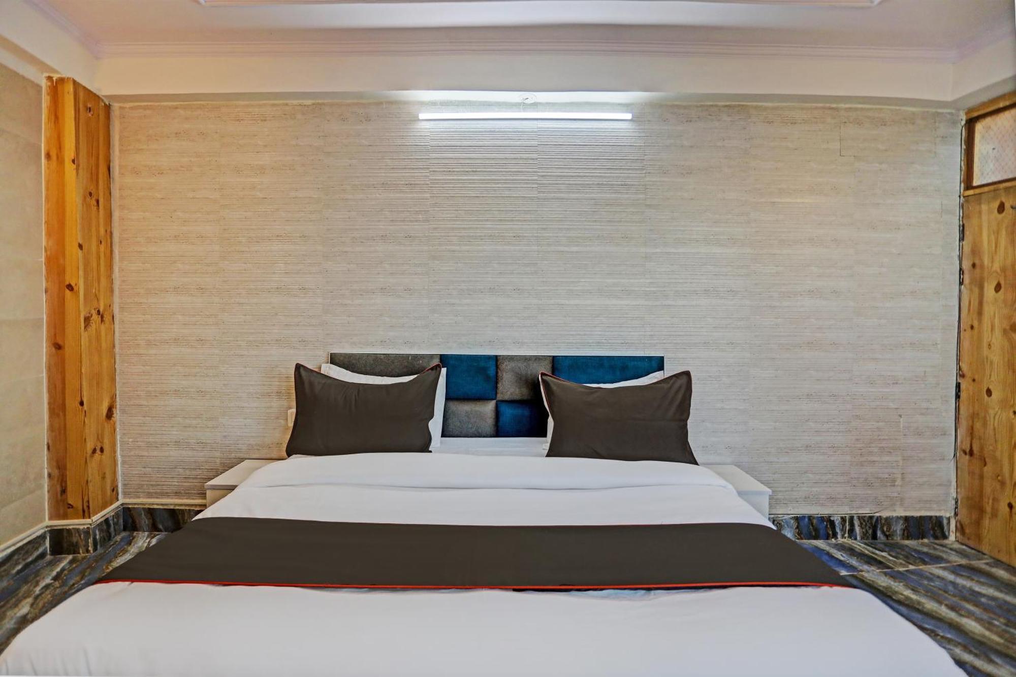 Umen Hotel Nearest Sector 66 Noida Ngoại thất bức ảnh